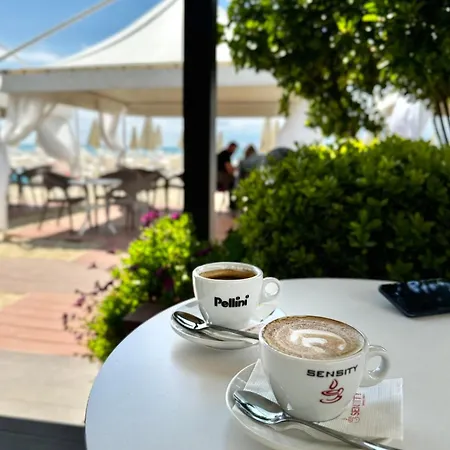 아파트 Large In *