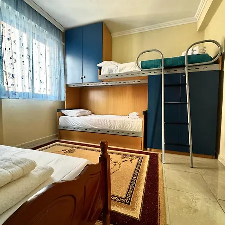 Large In Apartmán *