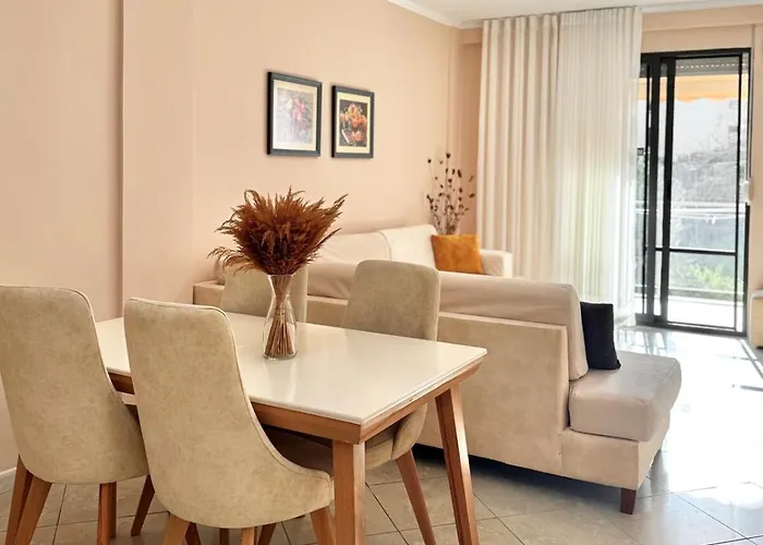 Apartment Large In *